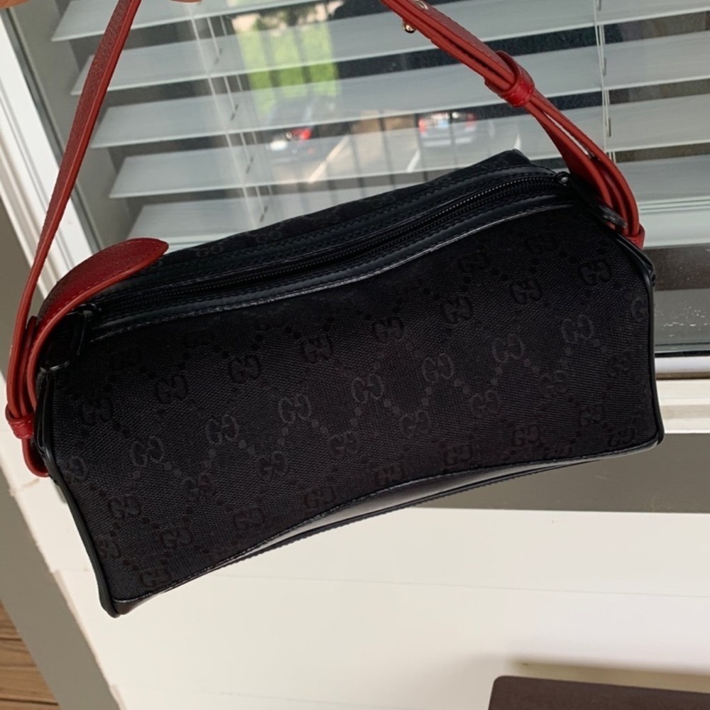 NEW Gucci GG MicroGuccissima canvas-leather box pouch with strap / handbag $978 - Picture 8 of 10